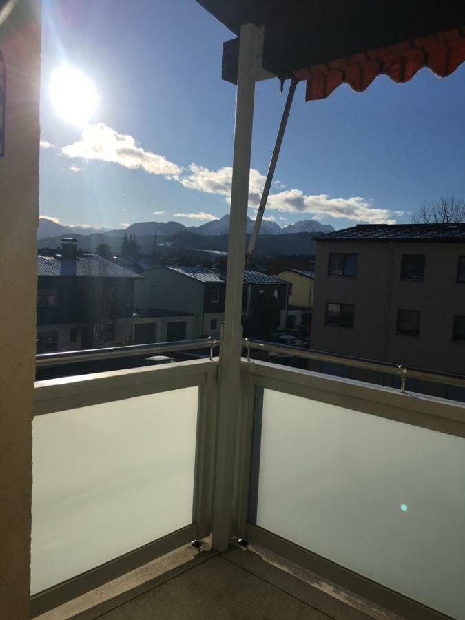 Ferienwohnung Sonnenfeld 프라일라싱 외부 사진